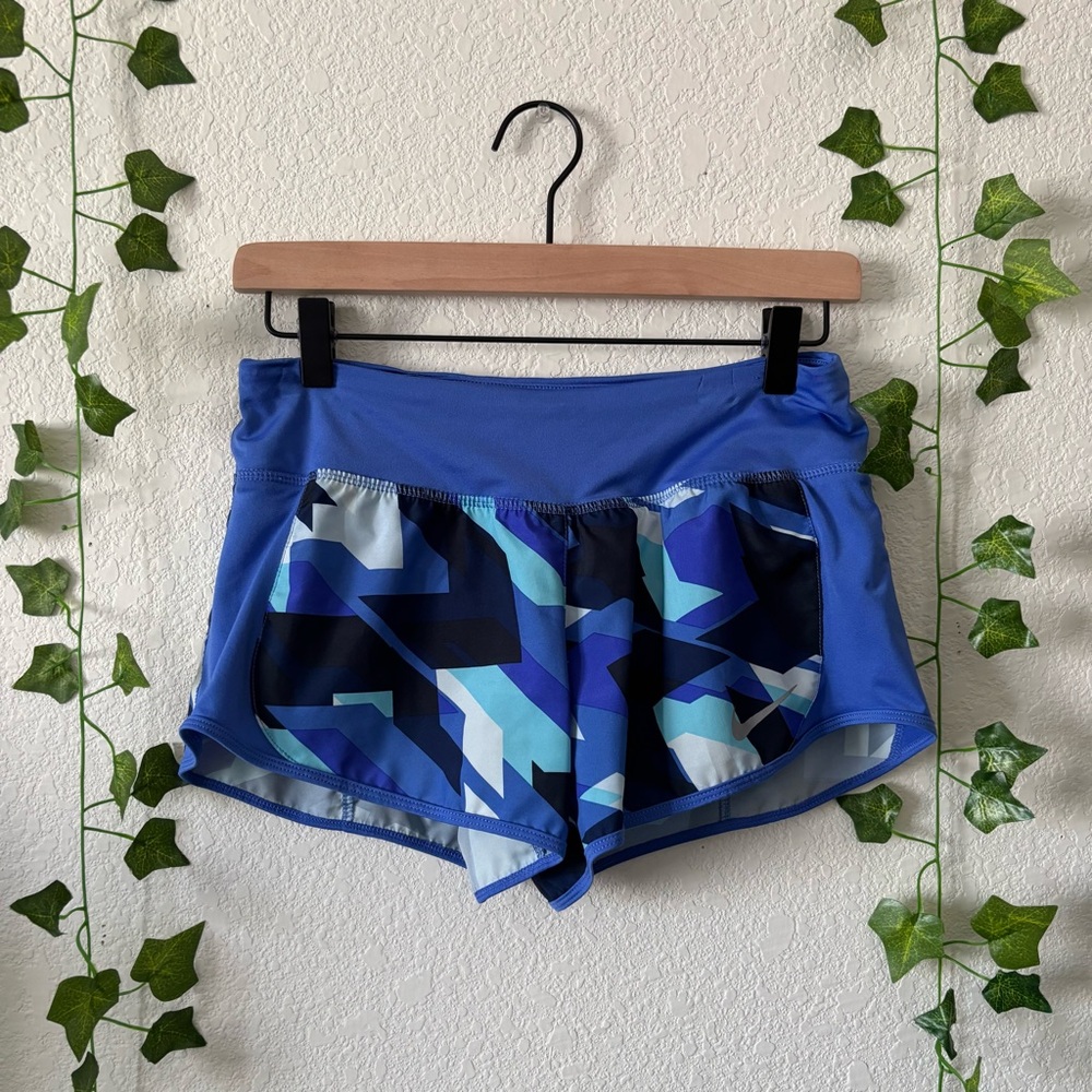 Nike Women’s Dri Fit Blue Pull On Athletic Shorts Size Small